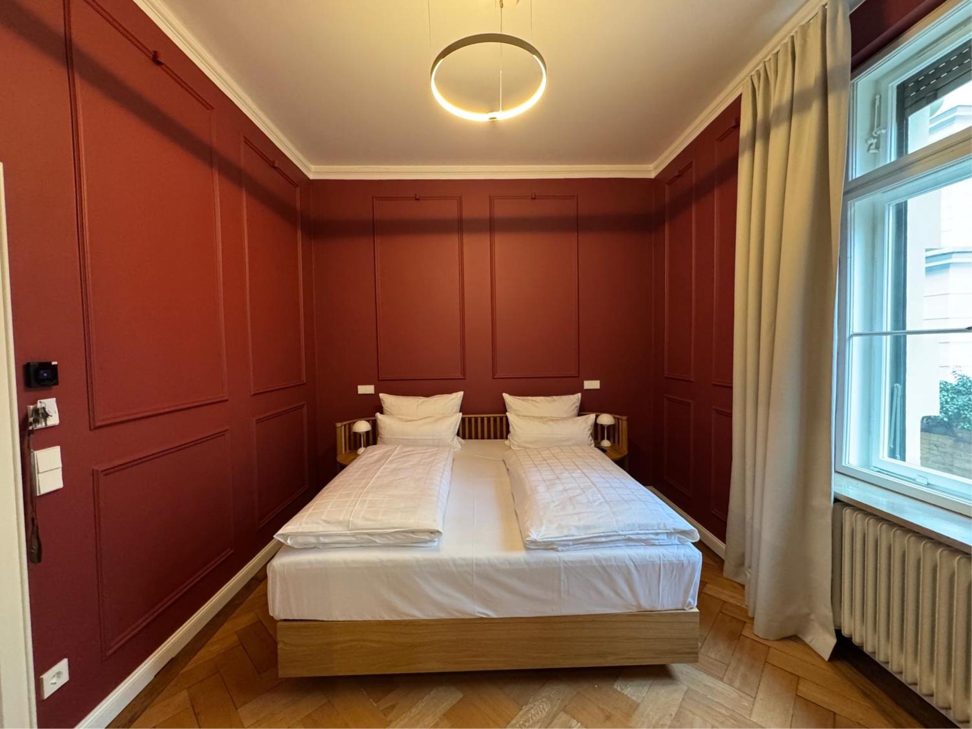 Hotel Uhland Munich Exterior photo